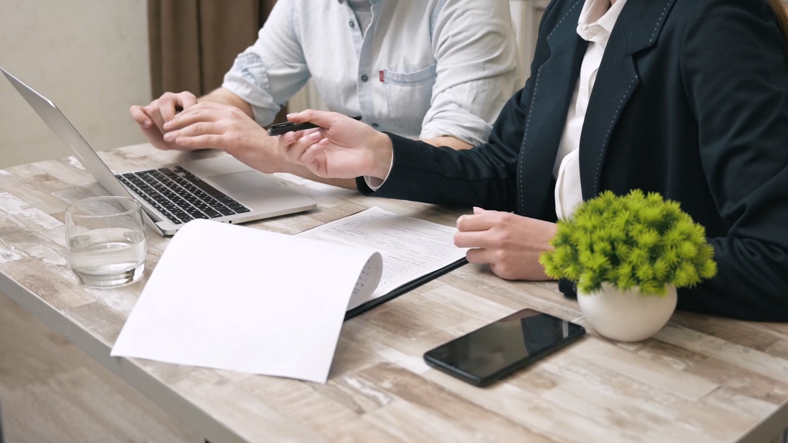Bexolutions Treuhänder und Steuerberater Marketing